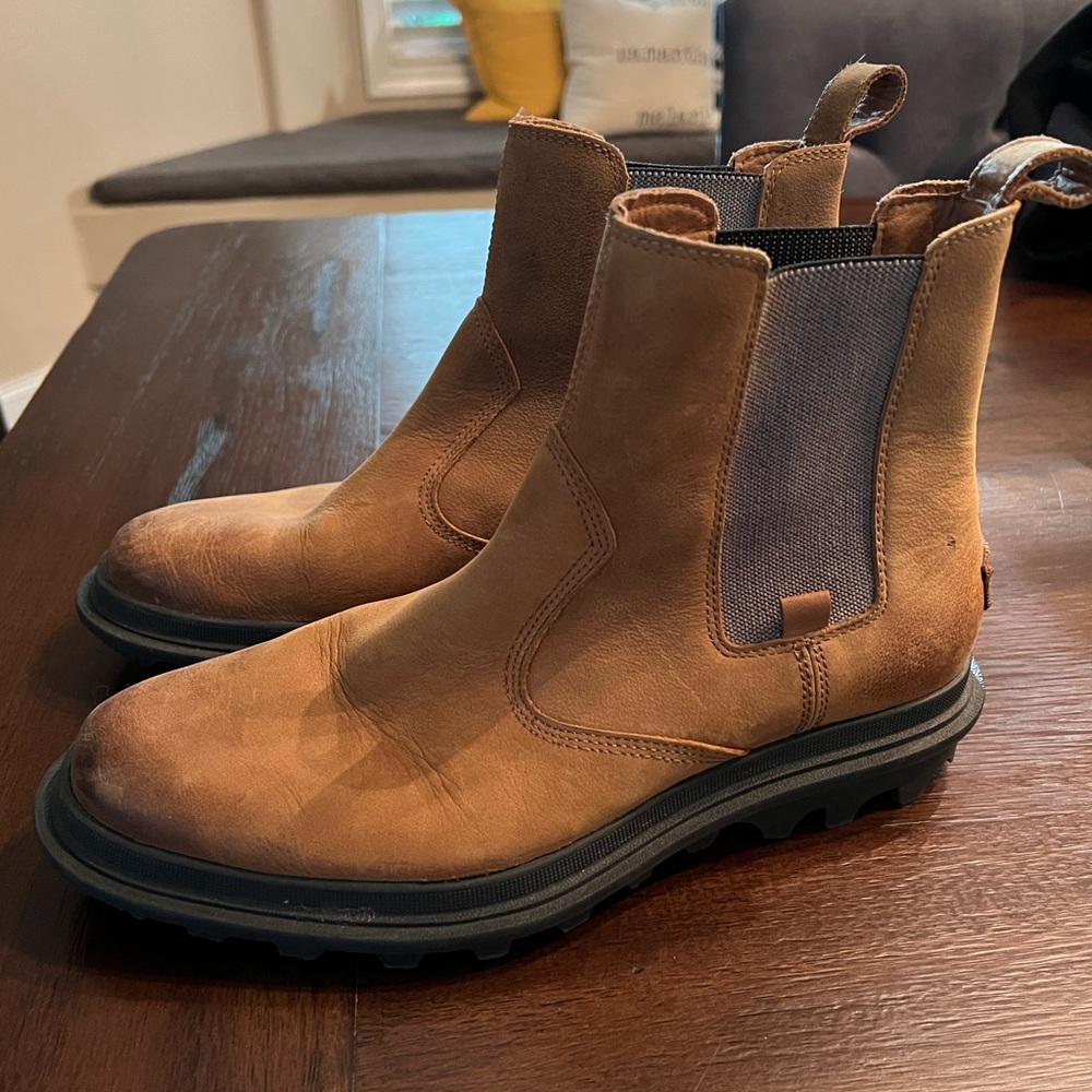 Sorel Chelsea Waterproof Mens Boots Size 8 Brown Excellent Condition!!